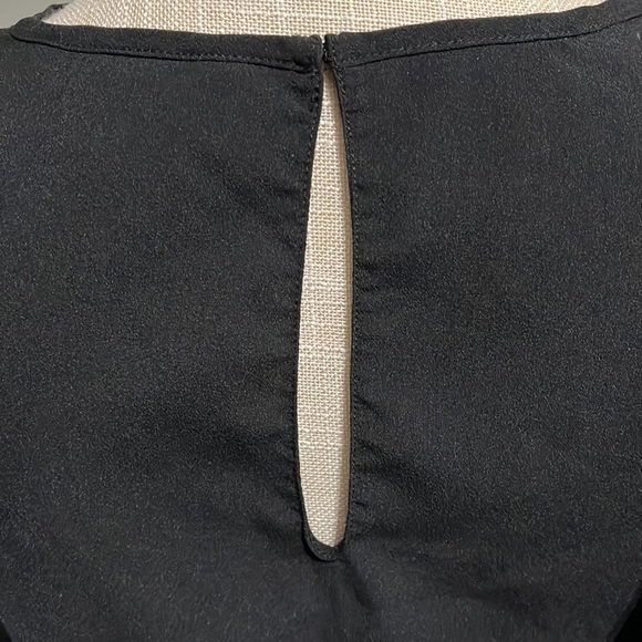 Black, Banana Republic blouse, lightly worn, like new condition! - Picture 5 of 5